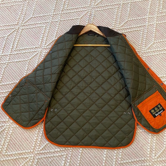 Barbour Men's Quilted Orange Vest - Picture 3 of 5